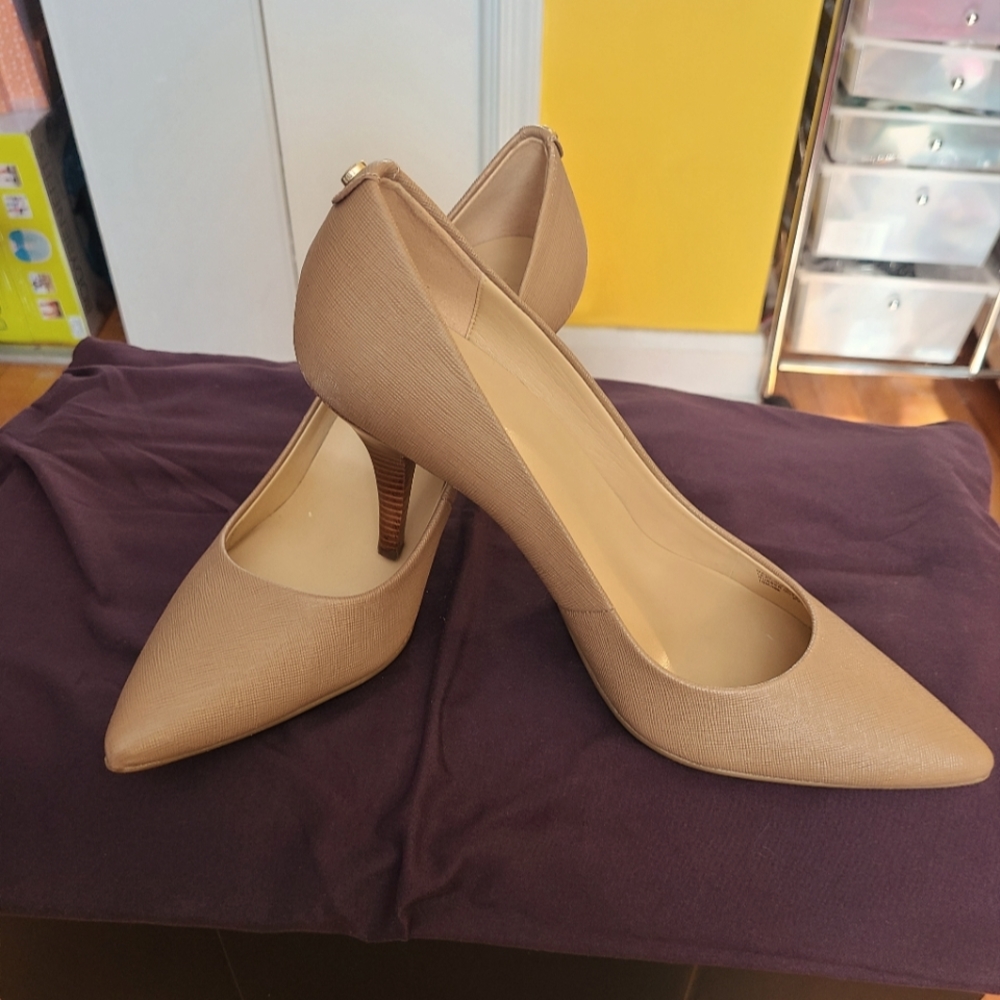 Michael Kors Alina flex leather